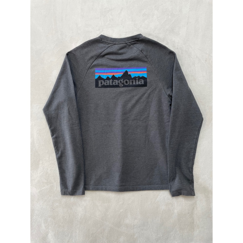 Patagonia Mens Gray Organic Cotton P-6 Logo Long Sleeve Raglan Sweatshirt Small
